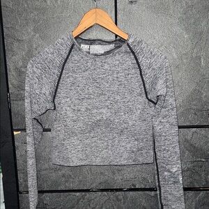 PINK Victoria's Secret Gray Long Sleeve Top only worn once